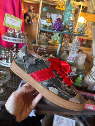 Southern Dixie Camo Trail Sneaker