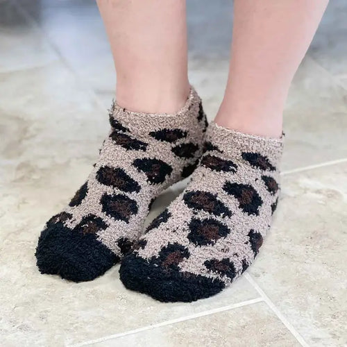 Leopard Cozy Ankle Socks