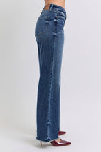 Load image into Gallery viewer, Mid Rise Wide Leg With Tint Judy Blue Jeans