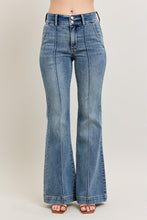 Load image into Gallery viewer, Judy Blue Flare Jeans