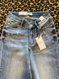 Light Wash Straight Fit Judy Blue Jeans