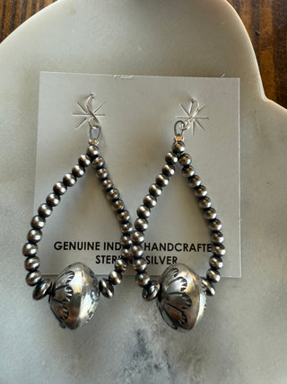 Navajo Pearl Hoop with Stamped Bead