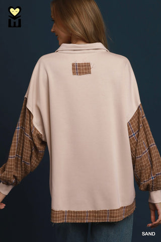 Prairie Sand Plaid Contrast Pullover
