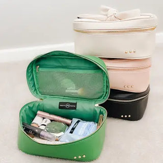 Madelyn Bow Makeup Bag | Cream