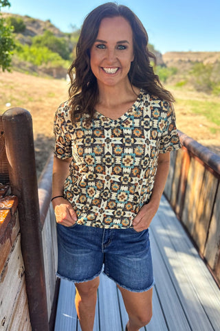 Mesa Print V Neck Top