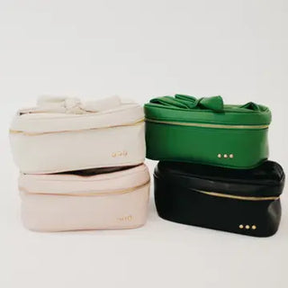 Madelyn Bow Makeup Bag | Cream