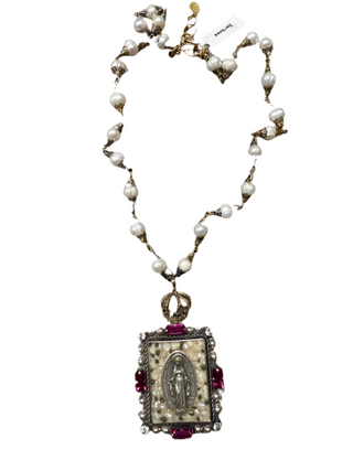 Pearla Necklace