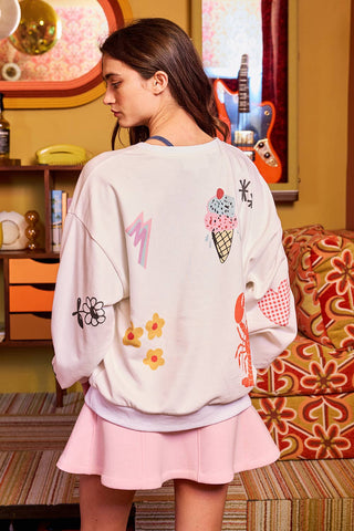 Somebody Loves You' Graphic Sweatshirts
