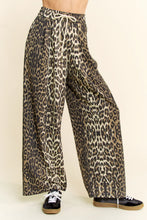 Load image into Gallery viewer, Jewel Printed Leopard Pants