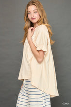 Load image into Gallery viewer, Annie Scalloped Sleeve Top | Ecru