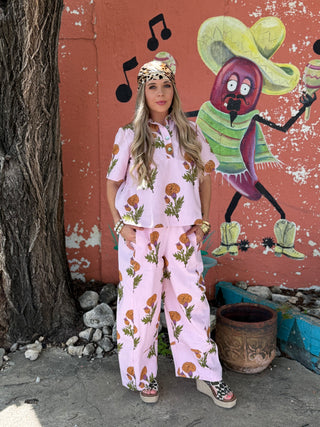 Mum Floral Swing Popover Top by Ivy Jane