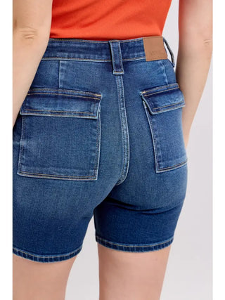 Bermuda Judy Blue Shorts