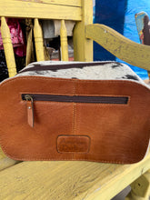 Load image into Gallery viewer, Amarillo Travel Bag