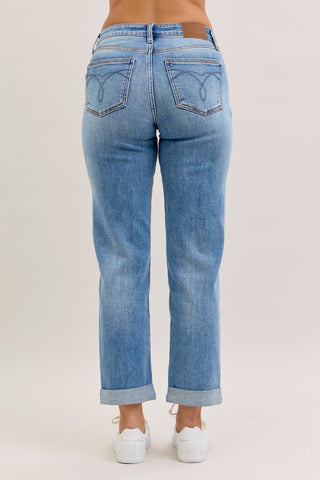 Judy Blue Roll ’Em Boyfriend Jeans
