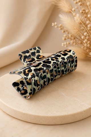 Range & Roar Hair Claw