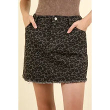 Load image into Gallery viewer, Cady Leopard Mini Skirt