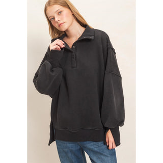 Black Creek Contrast Pullover