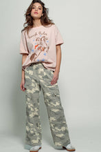 Load image into Gallery viewer, Desert Camo Wide Leg Cargo Pants